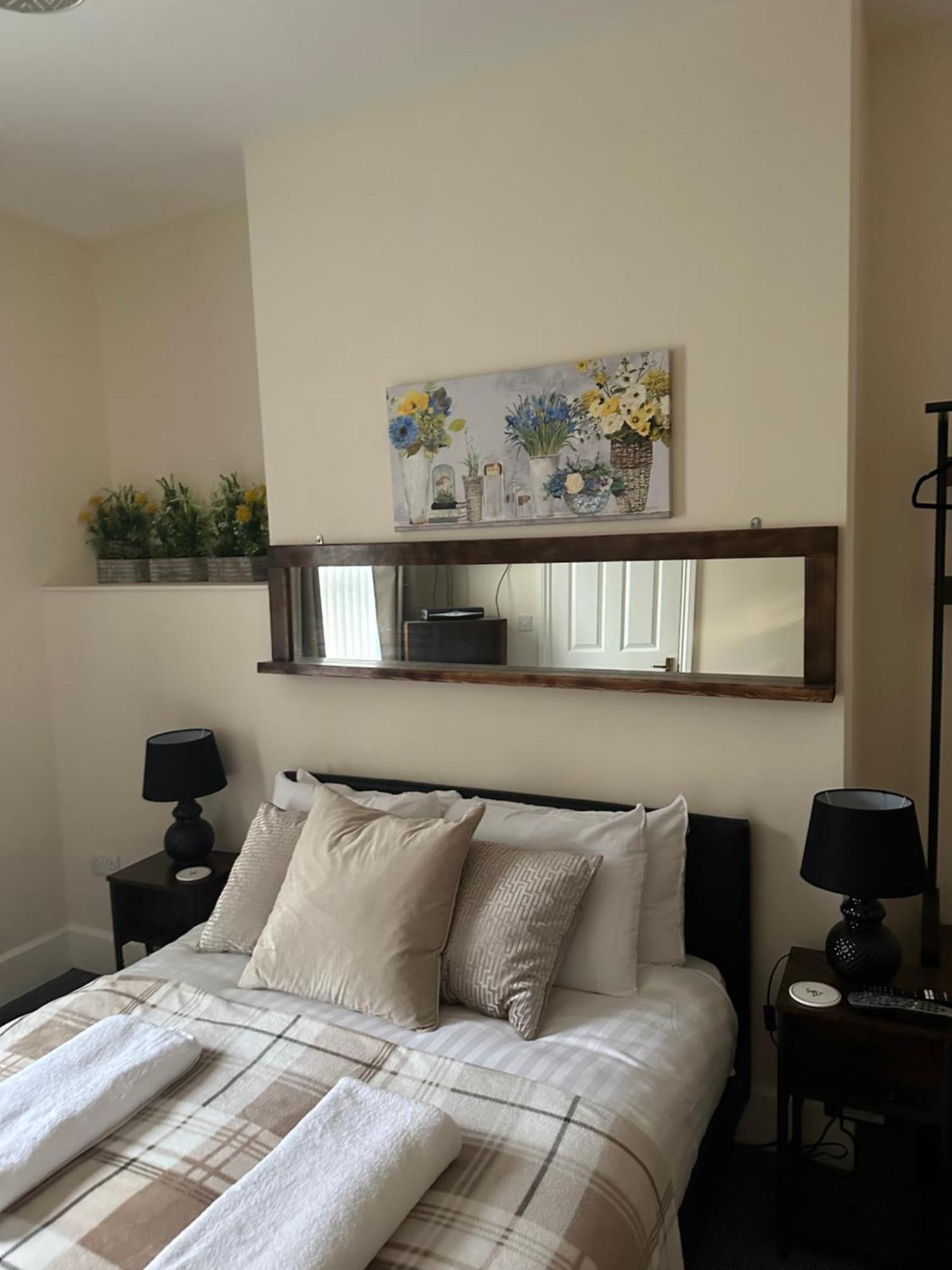 Waverley Inn Newport  Bagian luar foto