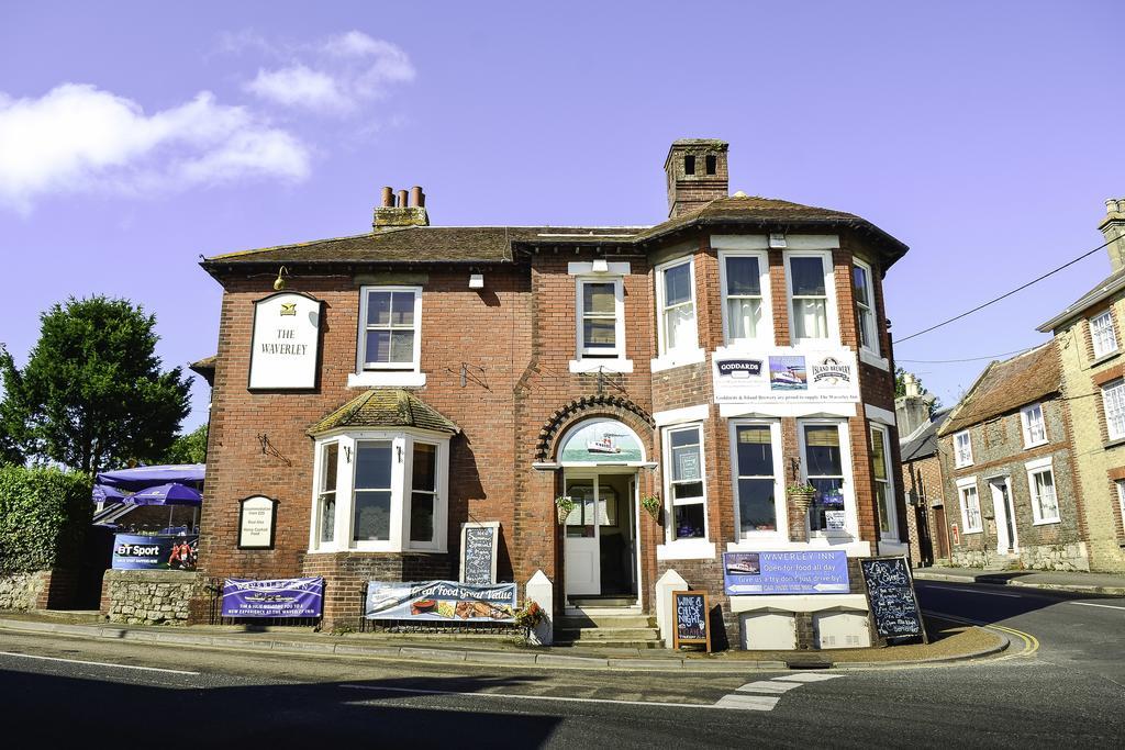 Waverley Inn Newport  Bagian luar foto