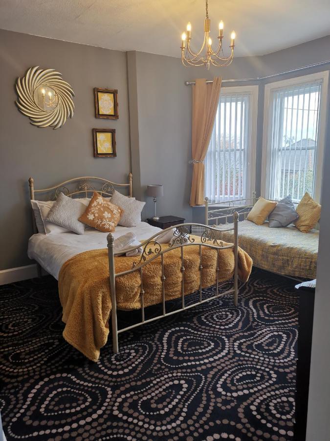 Waverley Inn Newport  Bagian luar foto
